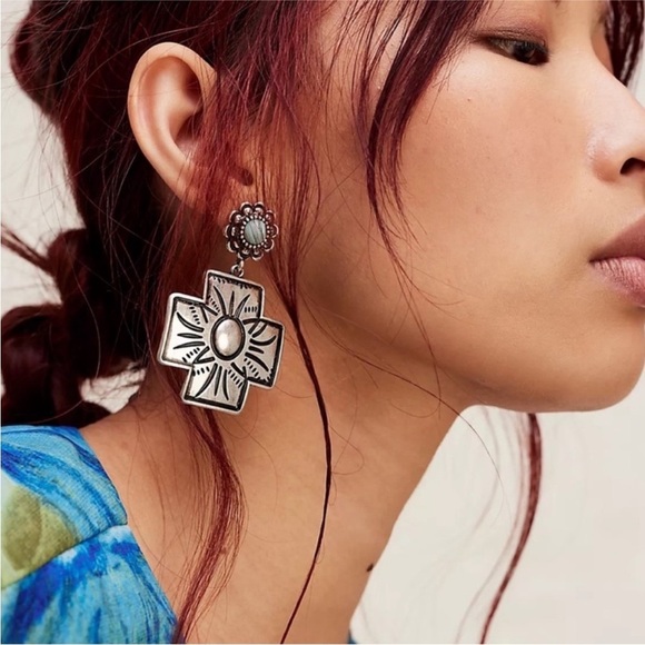 Free People “Elitsa” Cross Dangle Earrings | Silver & Turquoise | NWT - Picture 1 of 2